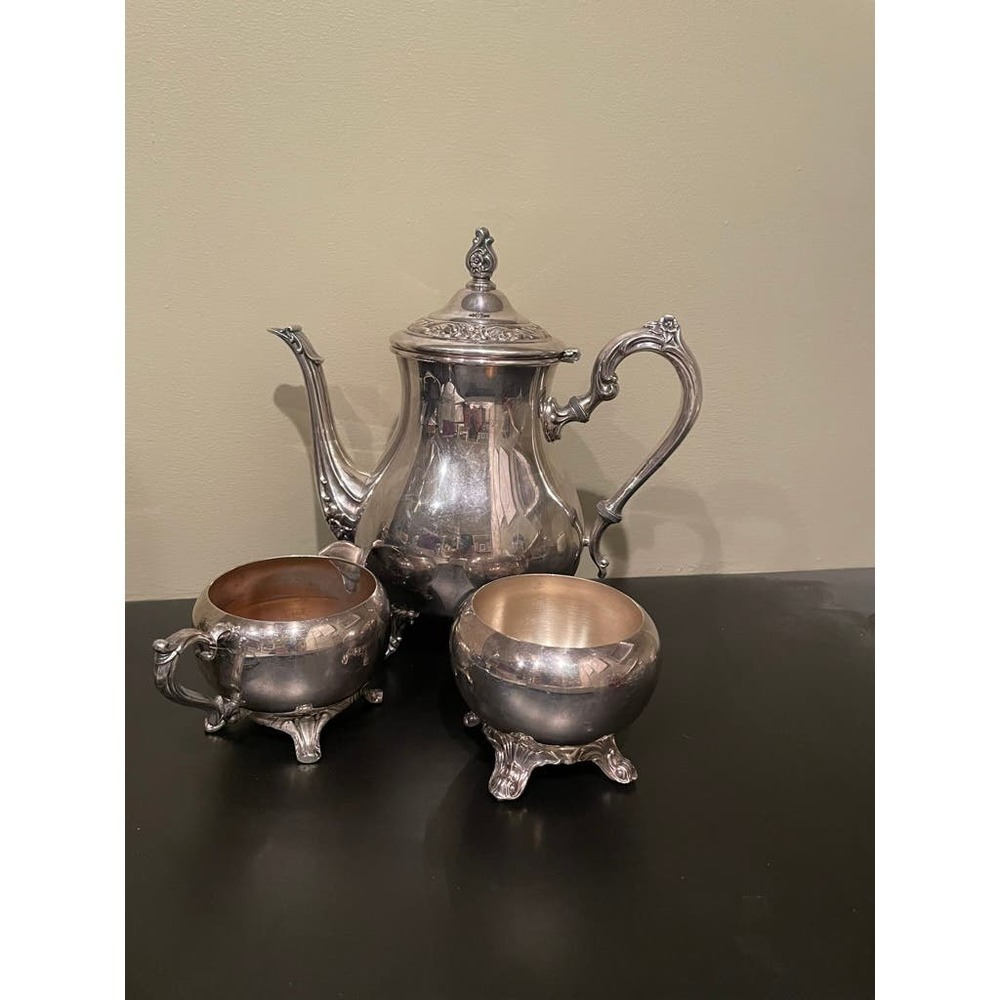 Rogers Silverplate International Silver Victorian Rose Pitcher, Creamer & Sugar